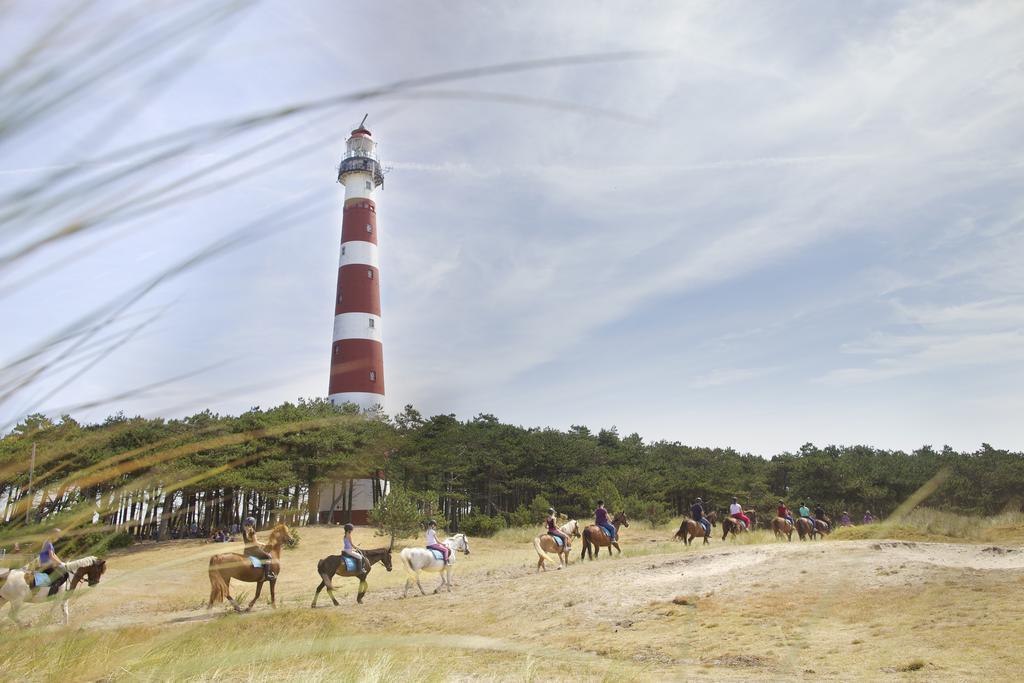 Auberge de jeunesse Sier Aan Zee à Hollum  Extérieur photo